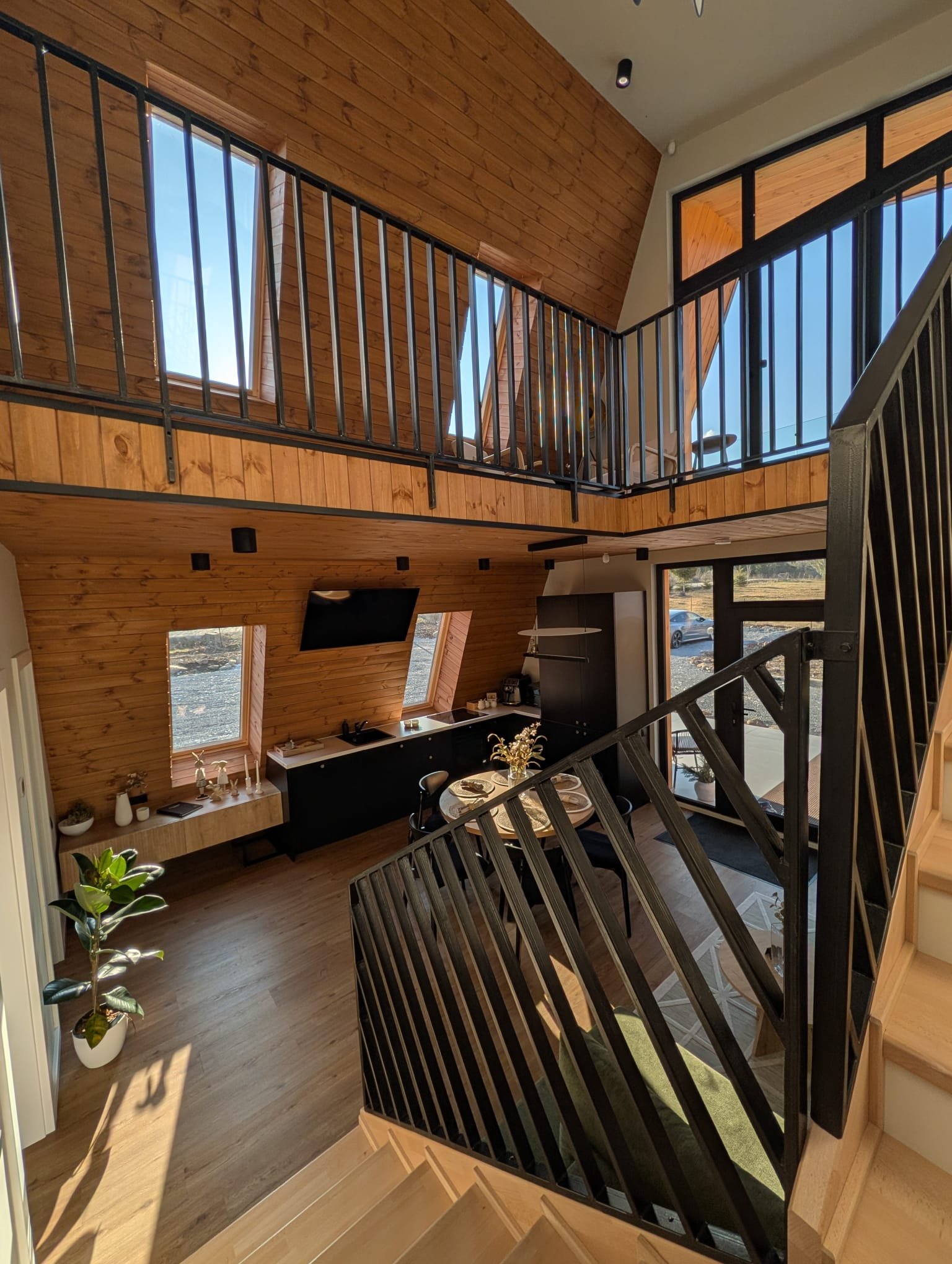 Sky View living etaj